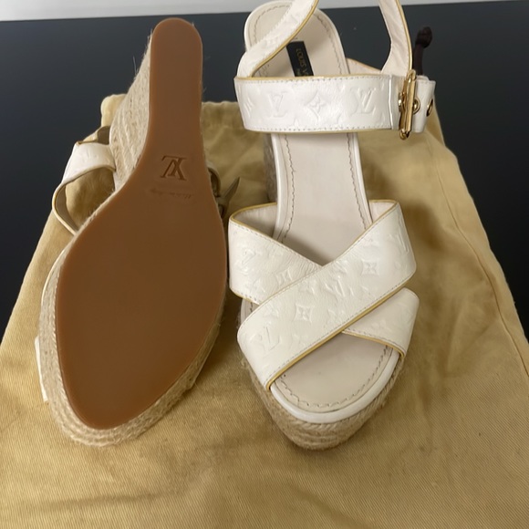 Designer, Louis Vuitton, white wedges never worn - Picture 4 of 4